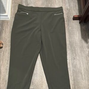 Olive Green Women's Pants nwot